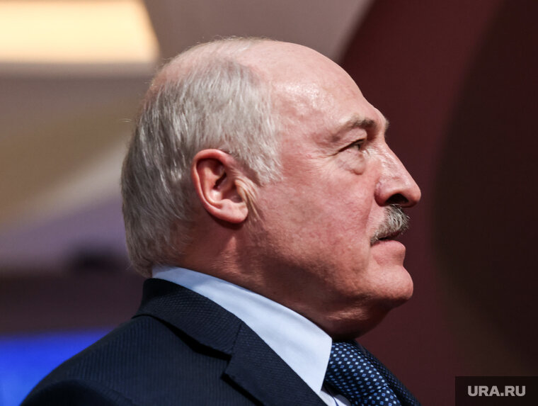    Лукашенко призвал определиться с местом РФ и Беларуси в новой системе международных координат