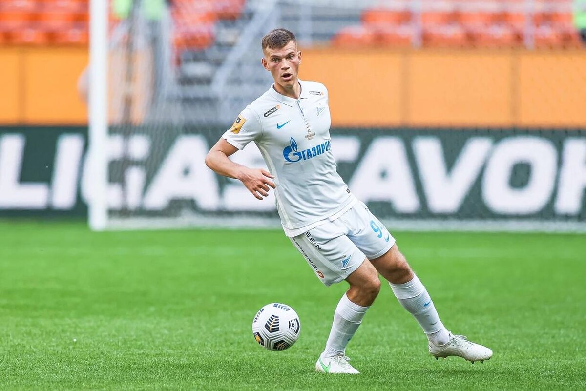 Данила Хотулёв. Спорт день за днём