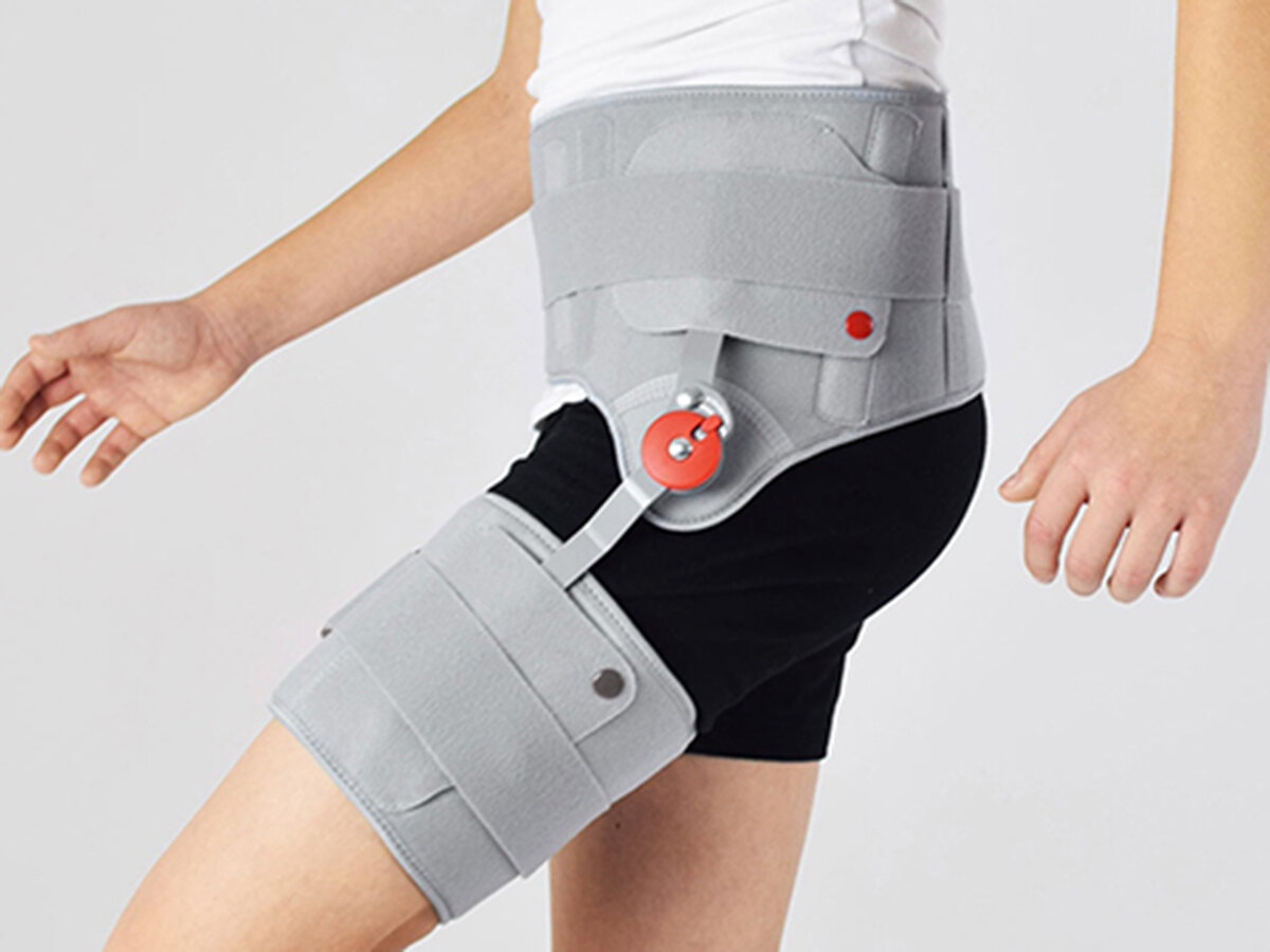 Гипс на бедро. Шарнирный ортез для ТБС. Ортез тазобедренный Medi Hip Orthosis. Ортез Крейт 217 на шейку бедра. Бандаж тазобедренный Medi orthocox.