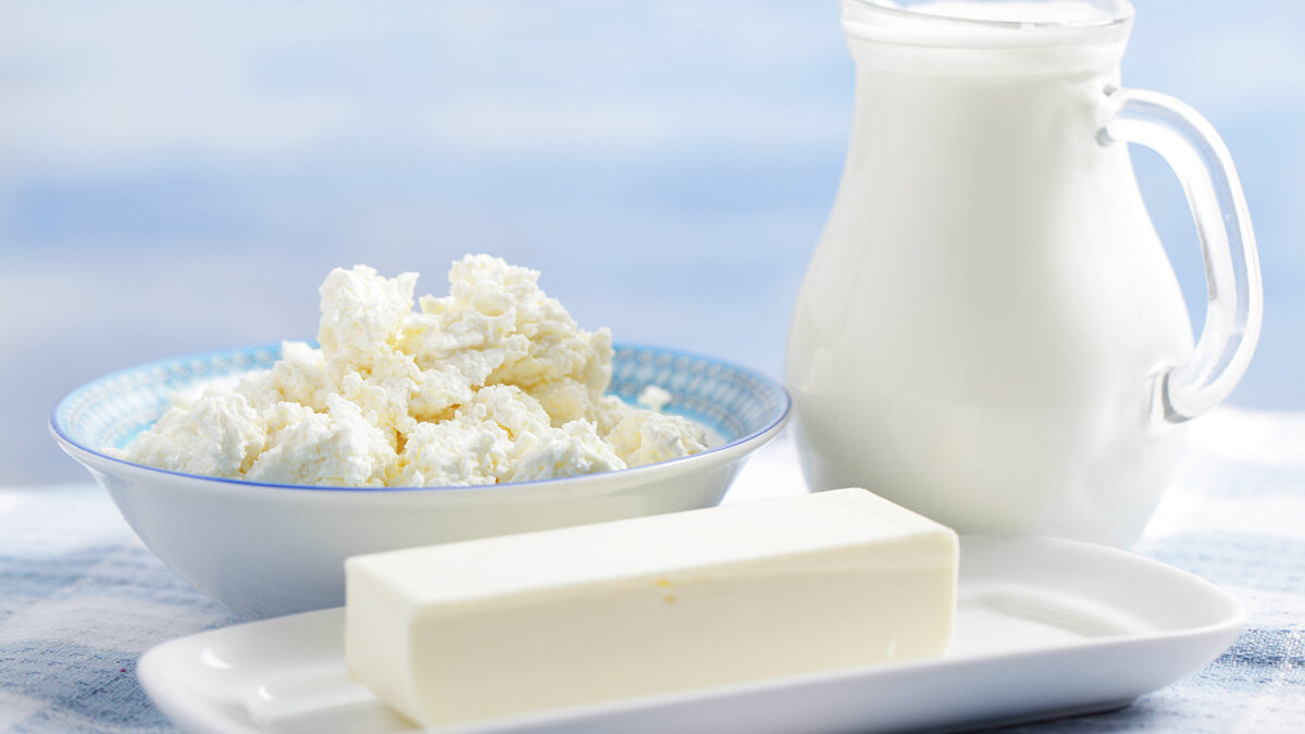    %Молочная продукция© fotolia.com / Lilyana Vynogradova