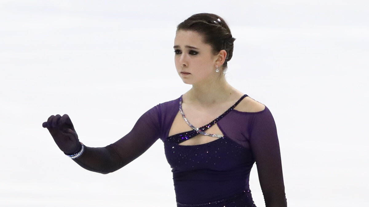    Камила Валиева перед стартом короткой программы на чемпионате России в Красноярске. Фото: Мария ЛЕНЦ