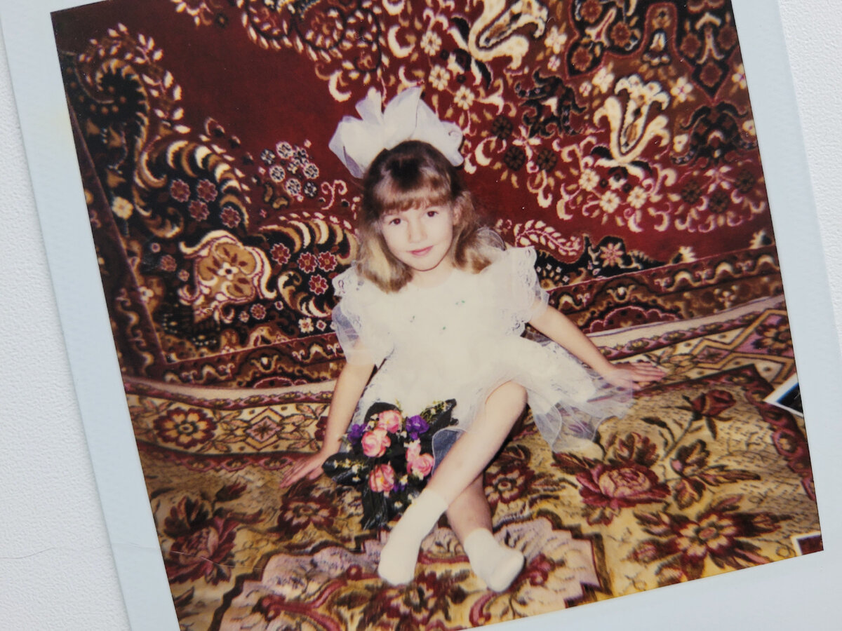 В этом платье я когда-то была Снежинкой. Эх, где мои 5 лет...