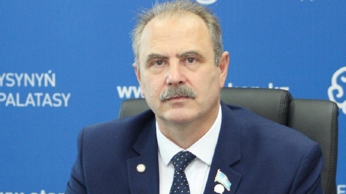    Олег Крук:facebook.com/opkruk