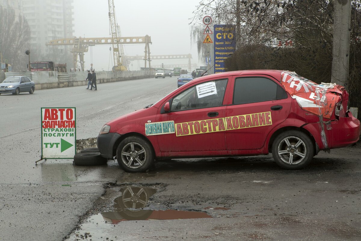     Как страховщики вынуждают многих водителей ездить без ОСАГО фото globallookpress.com
