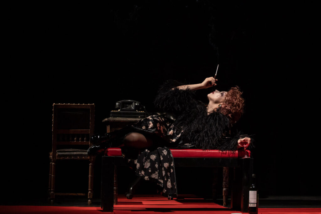 артисты театра. театр на таганке новая сцена. театральная лаборатория. театр.