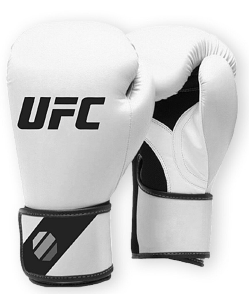 Тренировочные перчатки для спарингов.