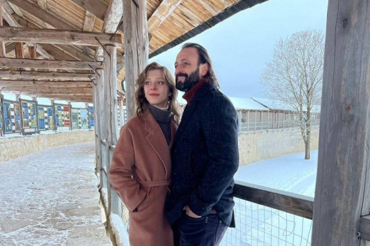    Илья Авербух ценит кулинарные способности Лизы Арзамасовой