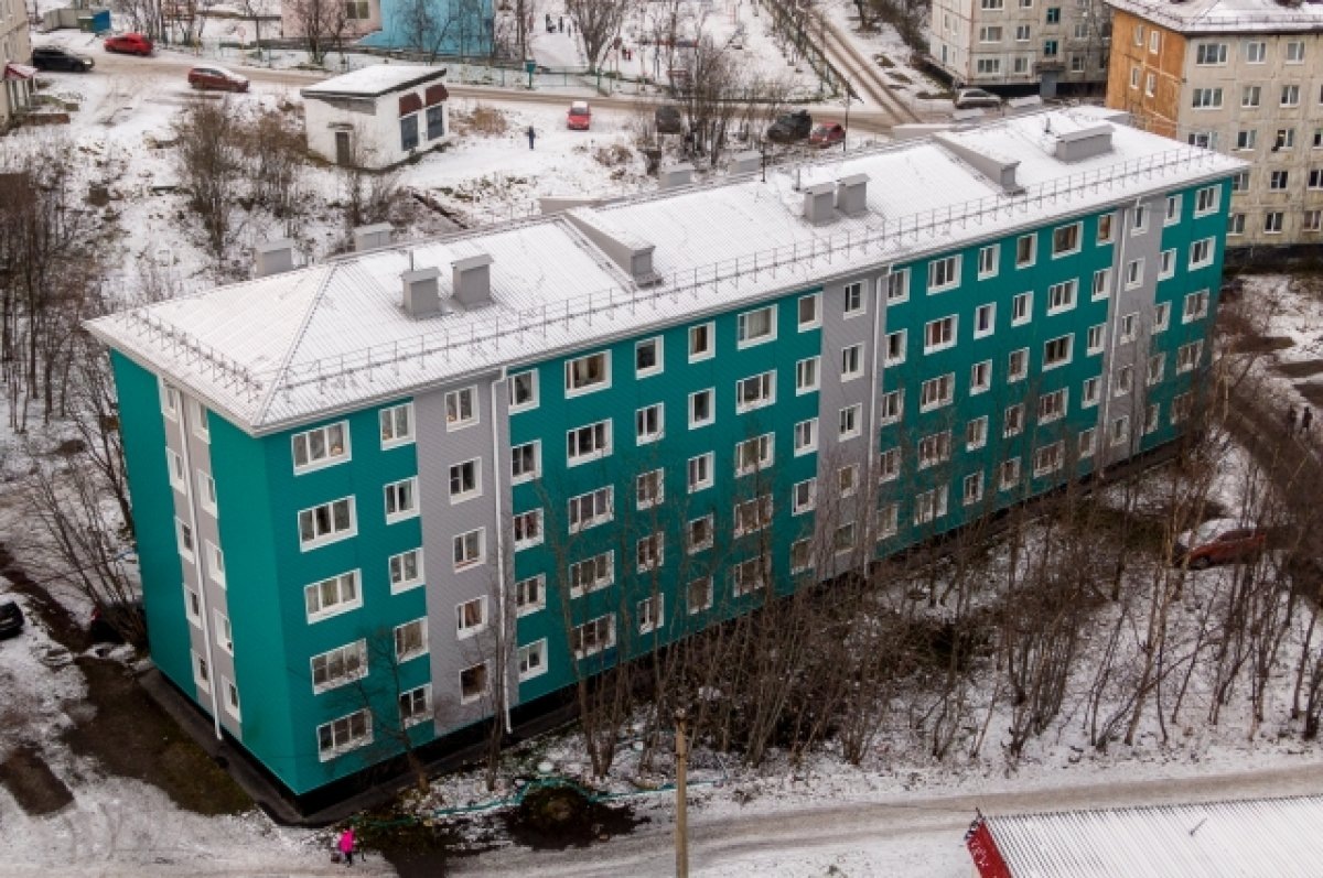    166 крыш домов отремонтировали в 2022 году в Мурманской области