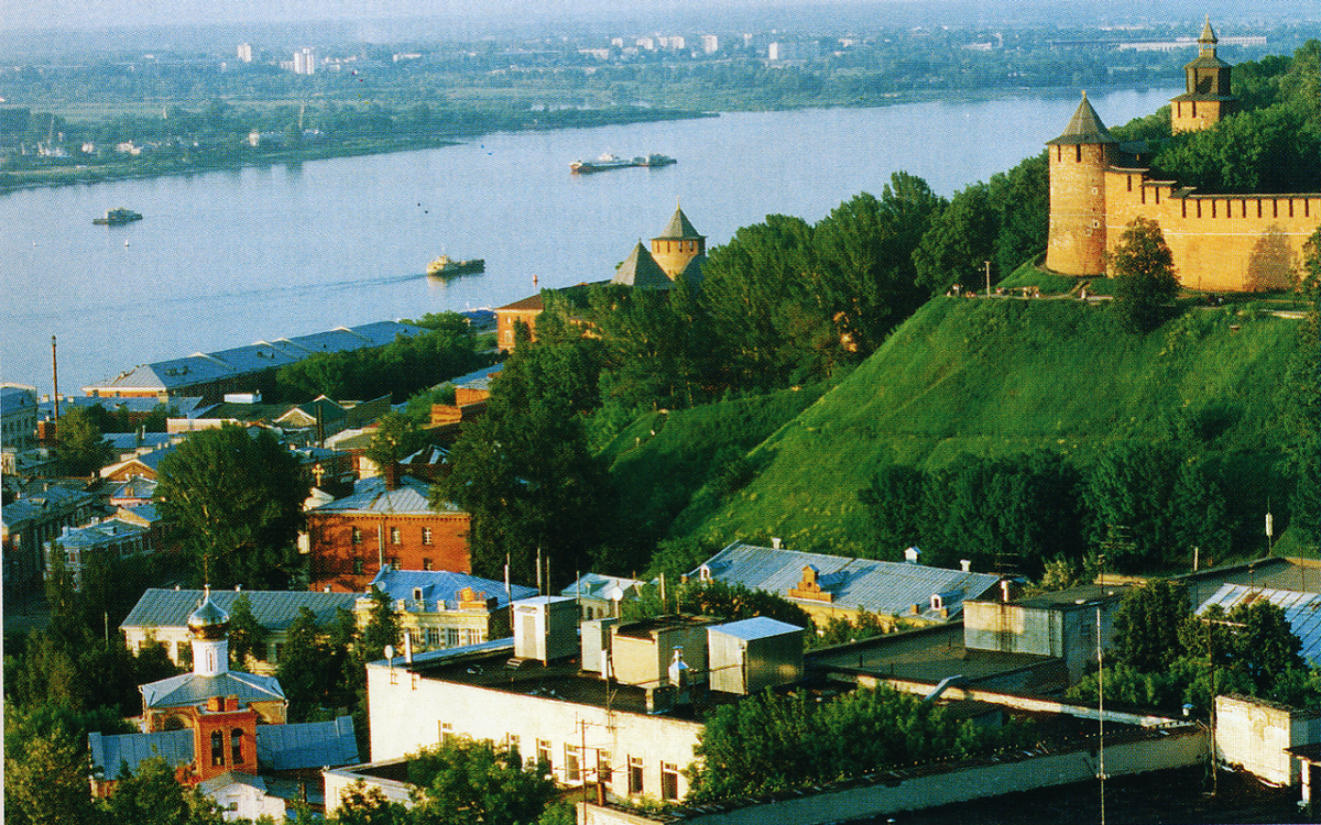 Находится город нижний новгород. Нижегородский Кремль Нижний Новгород вид сверху. Нижний Новгород. Вид на Кремль. Нижний Новгород 800 Кремль. Нижегородский Кремль сверху.