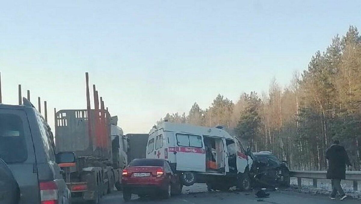     Пациентка скорой помощи из Карагая погибла в результате ДТП с иномаркой.