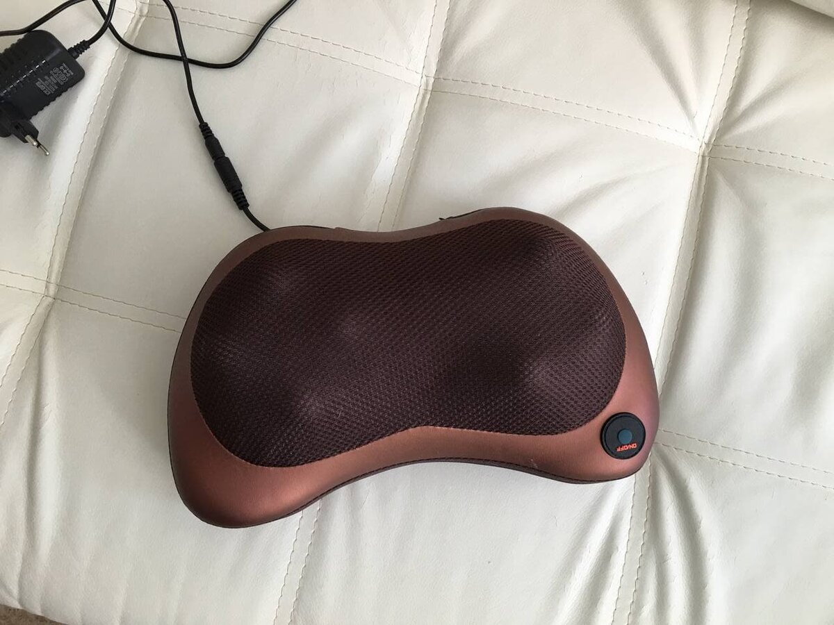 Вот так вот выглядит массажер подушка)