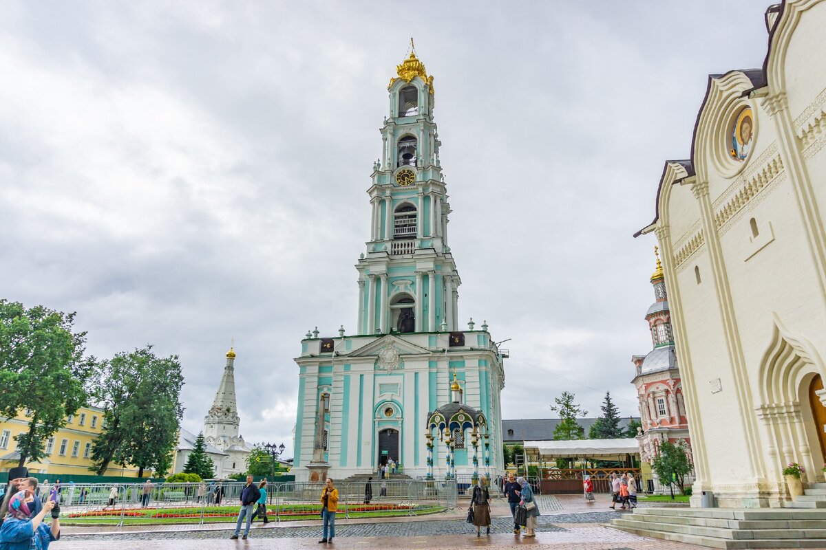 Город золотой: Золушка Кострома и другие города Золотого кольца | Hellen  Geographic | Дзен