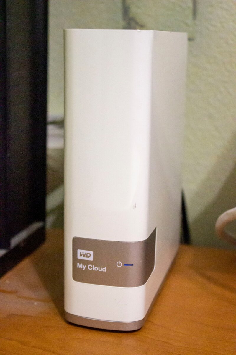 Western Digital My Cloud Network Attached Storage. Мой "ангел-хранитель" и "палочка-выручалочка" в одном "флаконе".