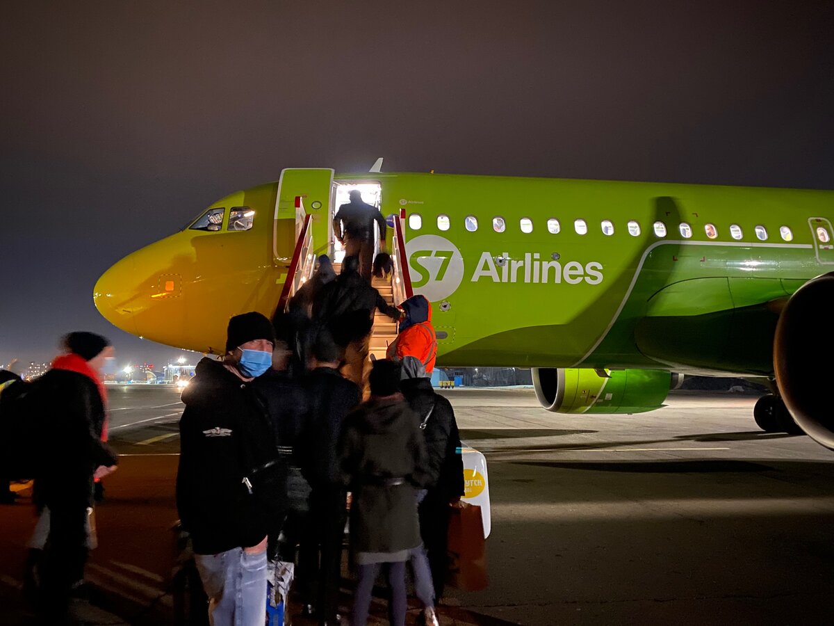 Мой самолёт, посадка в Иркутске