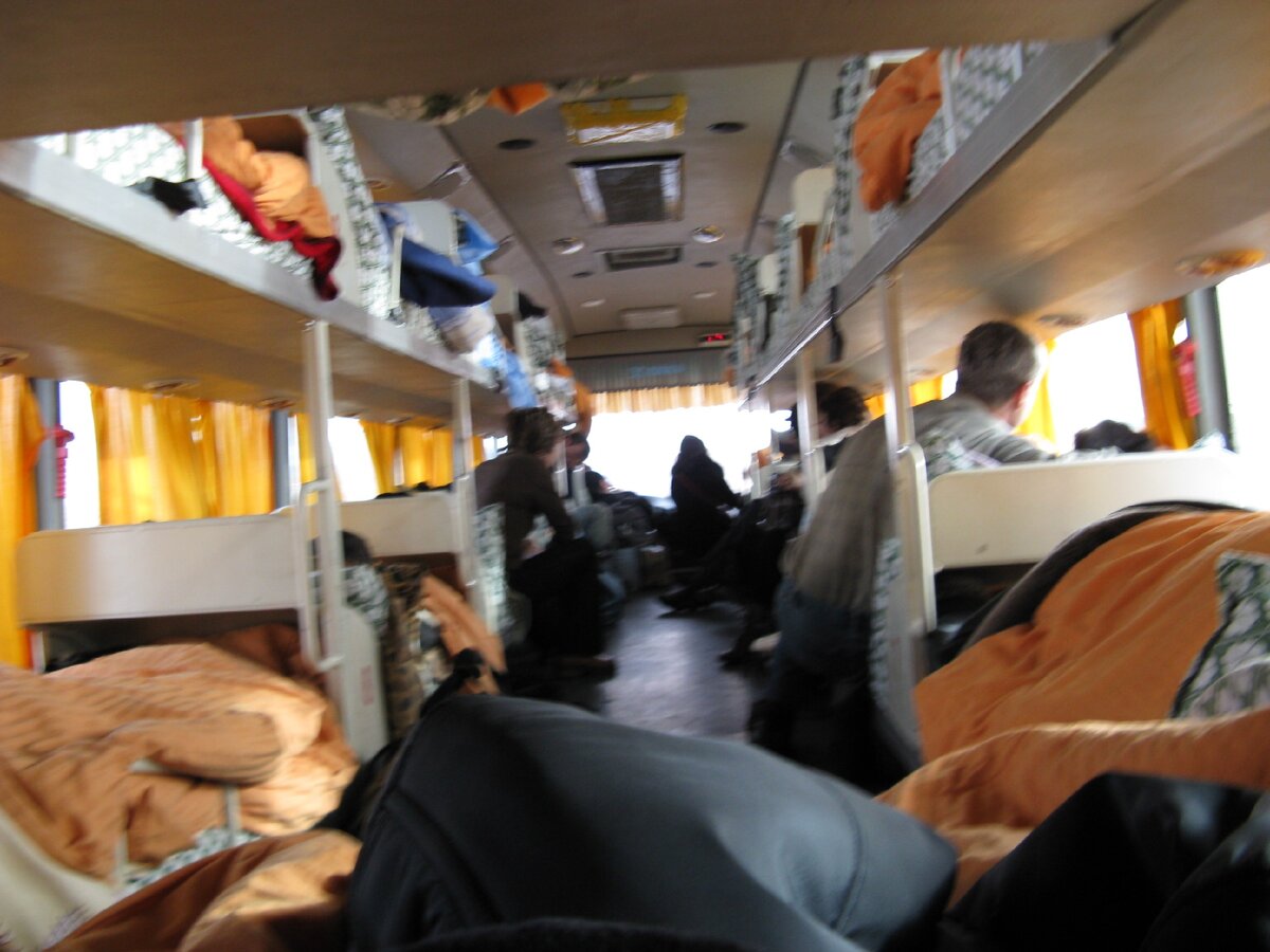 Лежачий автобус