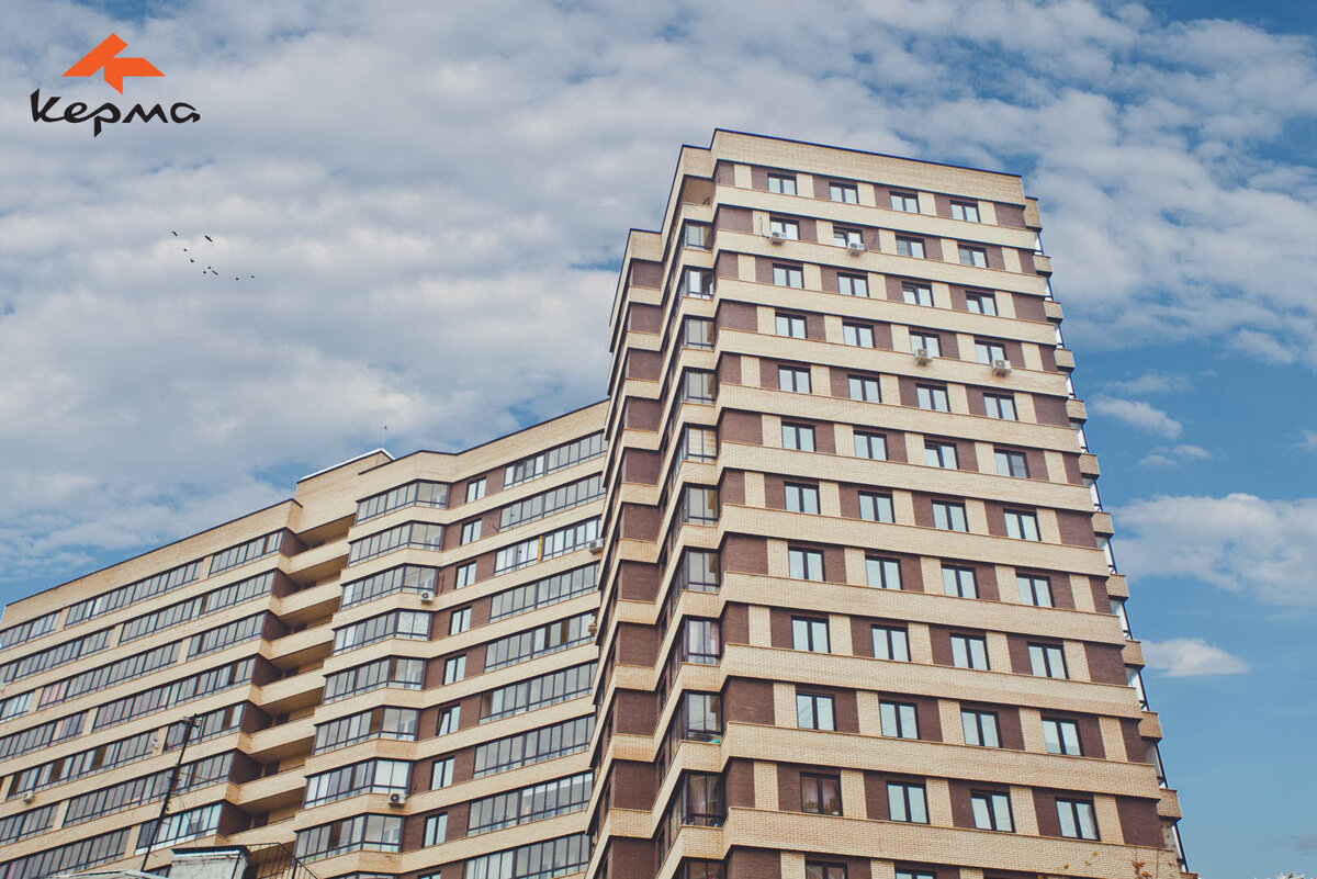 Оформление фасада дома керамическим кирпичом от завода Керма.