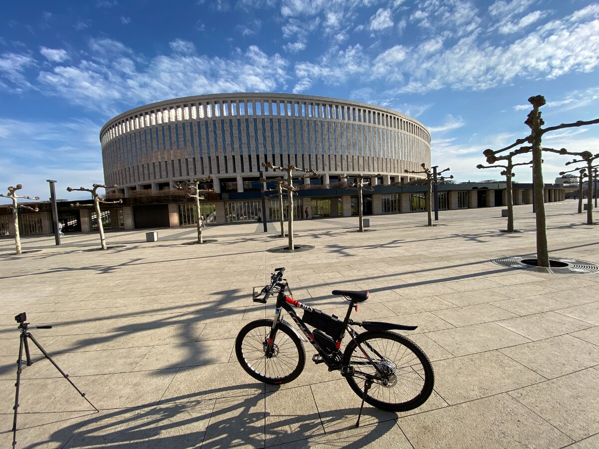Стадион мирового уровня построенный Сергеем Николаевичем за свои деньги 