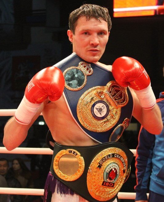 Александр Бахтин, боксёр-профессионал