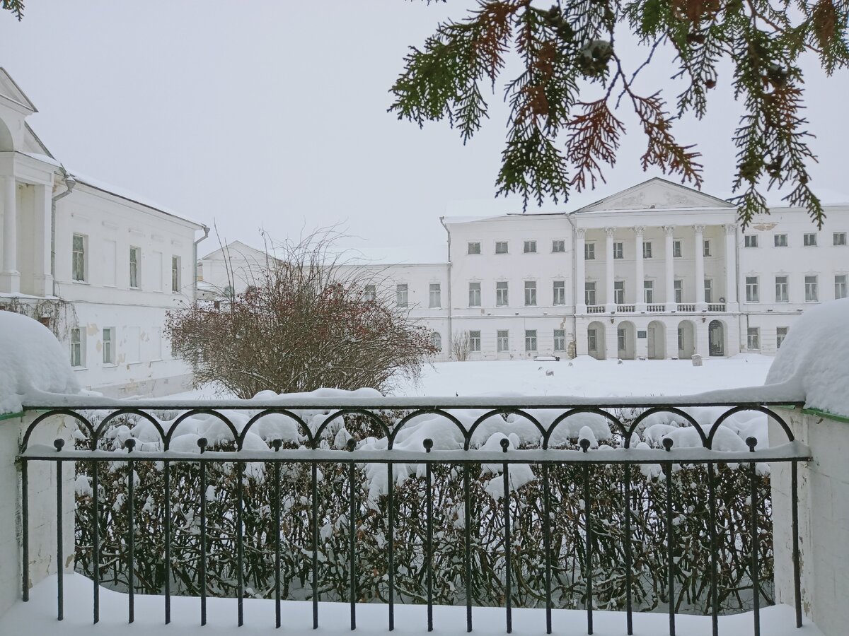 Московская область. Подольск. Усадьба Ивановское. Зима 2021 года