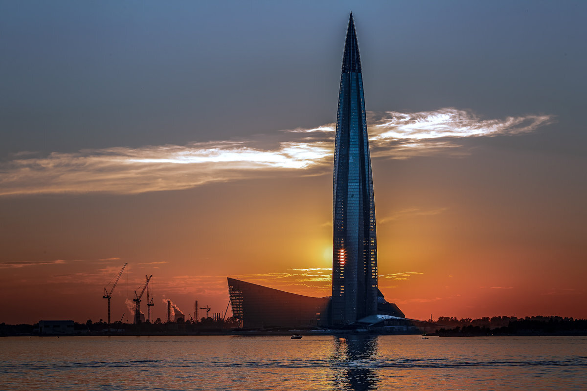 Здание Лахта-центра