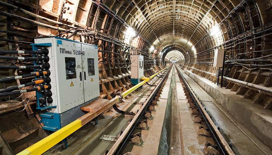 Тоннель метро