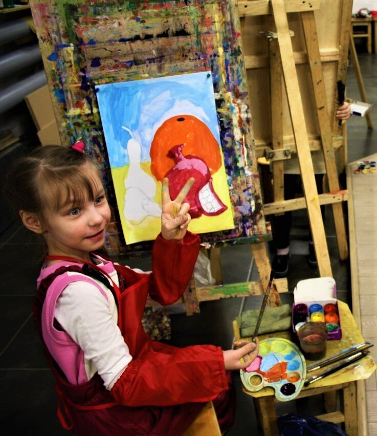 Софа в студии. 5.5 лет