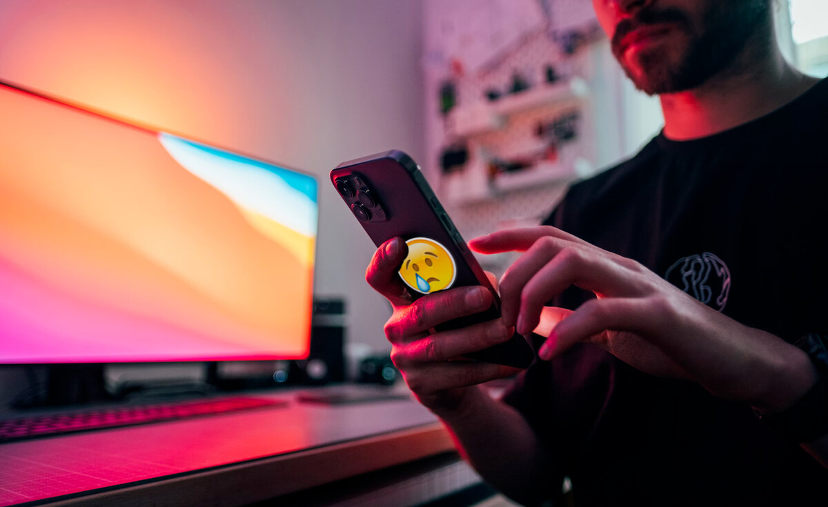 Какие данные больше всего забивают память в смартфоне