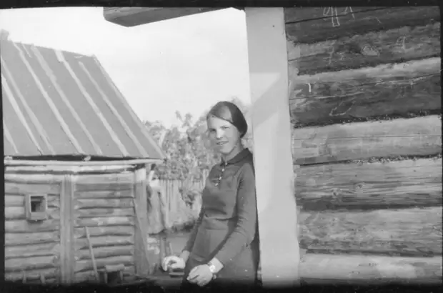 Здравствуйте, мои дорогие читатели. Я сам родился и вырос в городе, но, как у всех обычных детей, у меня была бабушка в деревне), к которой я ездил на каникулы...-2