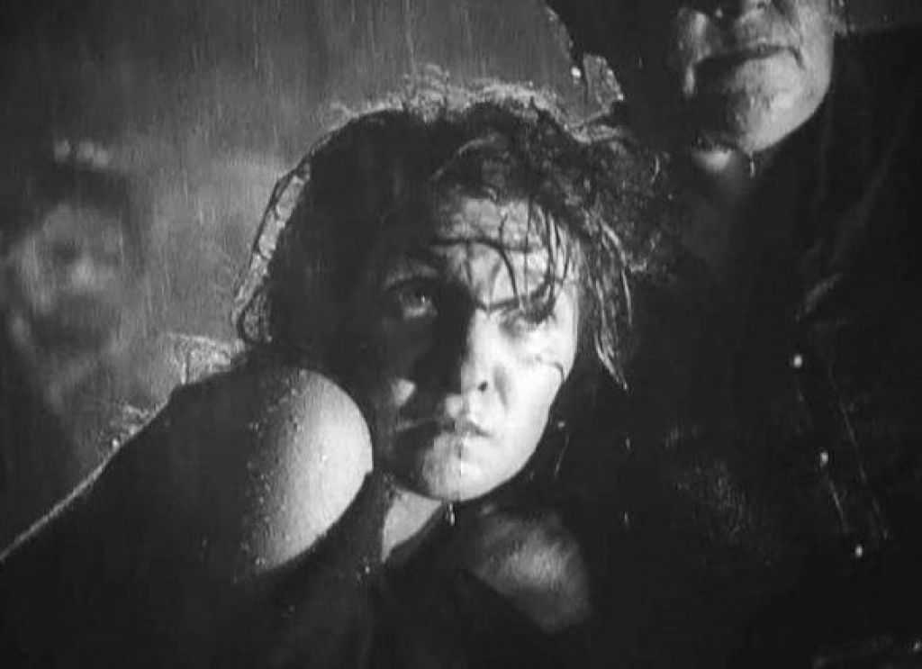 Новый вавилон фильм 1929 кадры. Вавилонская башня горгород. Новый вавилон трауберг. Последний вавилон. «новый вавилон» (1929, г.