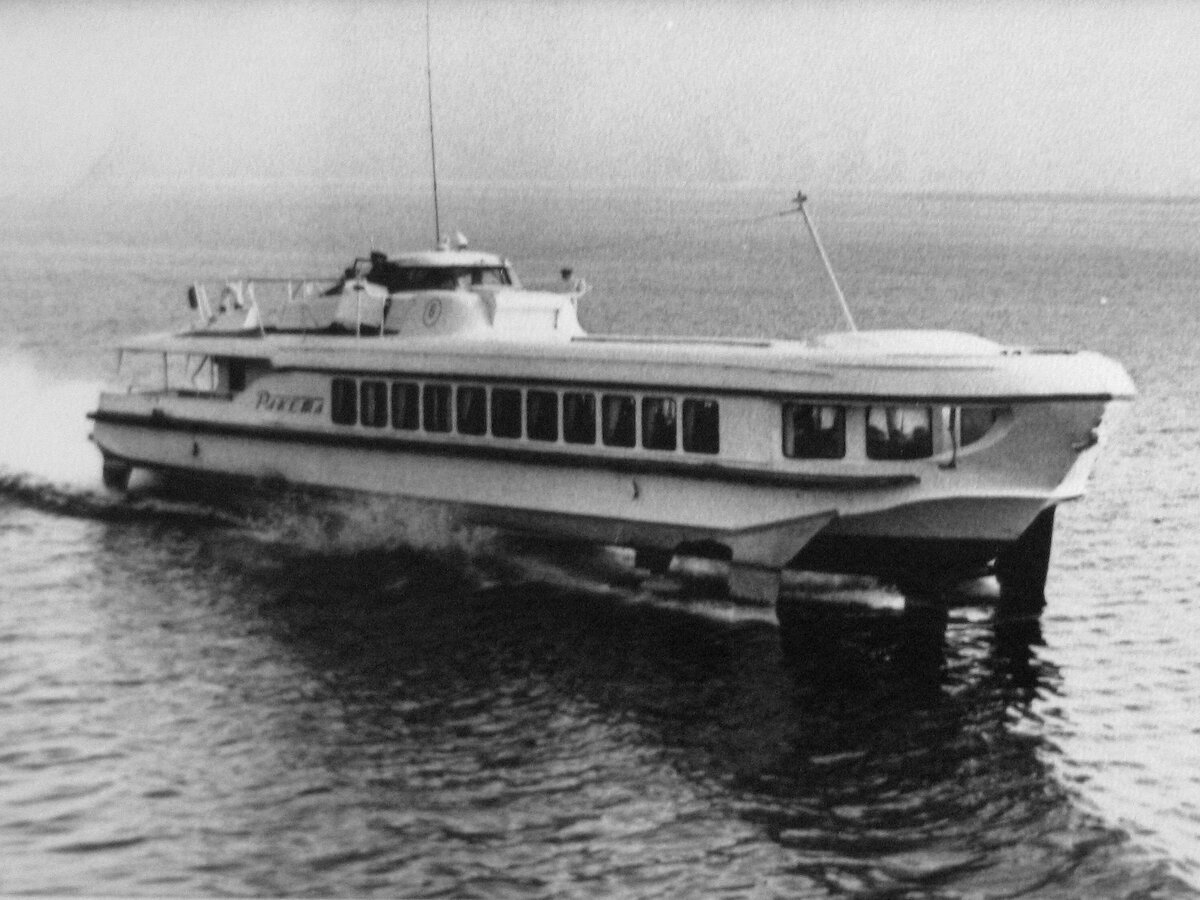 Теплоход ракета проект