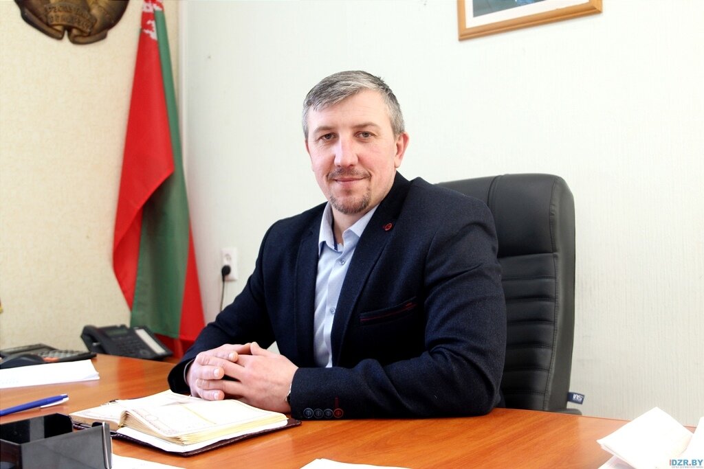 На фото: новый директор автопарка №15 Андрей Воробьев. Фото: «Узвышша».