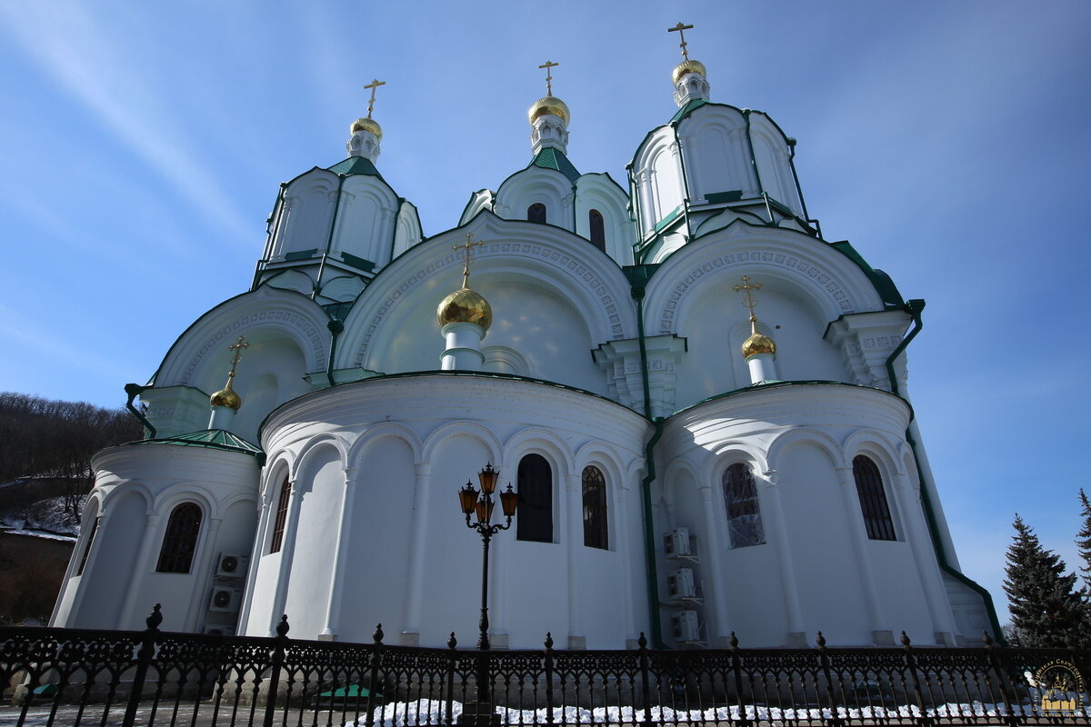 Славяногорск Донецкая область монастырь