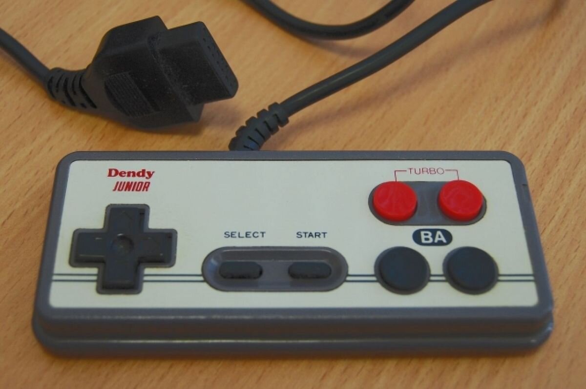    В России резко вырос спрос на приставки Dendy и Sega