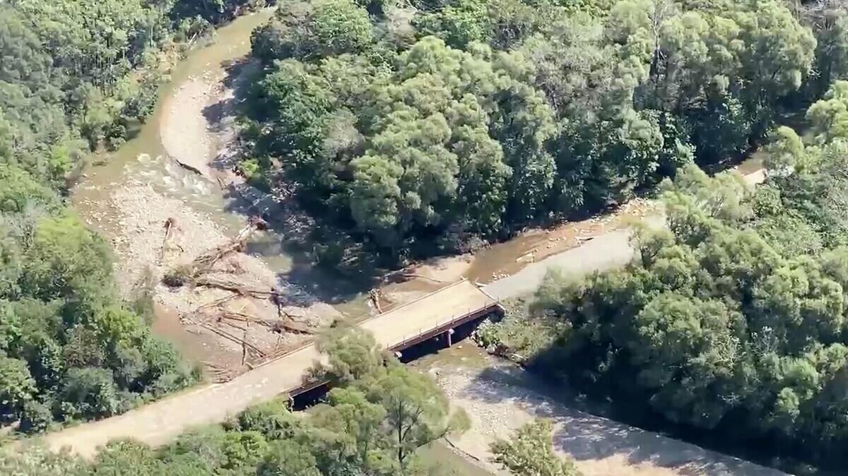    Последствия тайфуна "Хинамнор" в Приморье© Кадр видео, опубликованного в Telegram-канале Олега Кожемяко