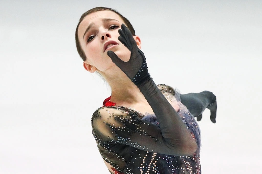 Анна Щербакова короткая программа 2020