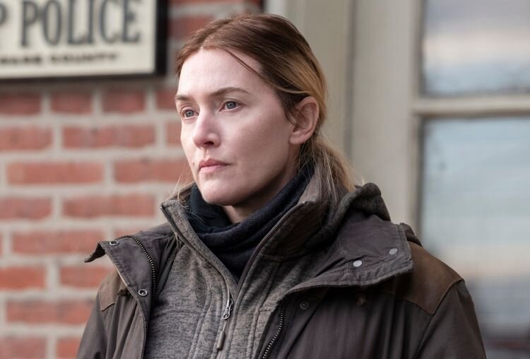 Источник: https://tvline.com/2021/04/05/mare-of-easttown-review-kate-winslet-hbo/