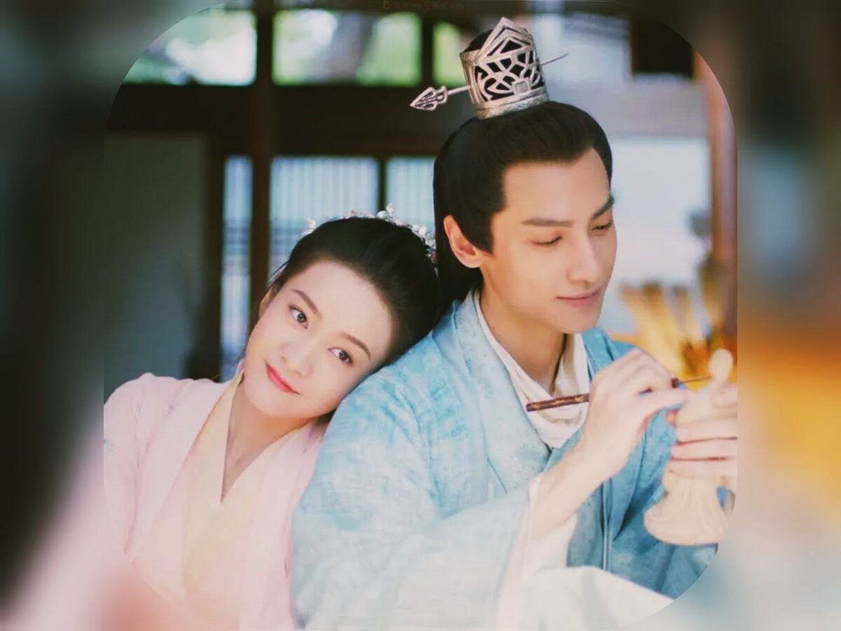 Silver princess. Silver princess. Принцесса медиум дорама. Silver princess. Волосы в серебре дорама.