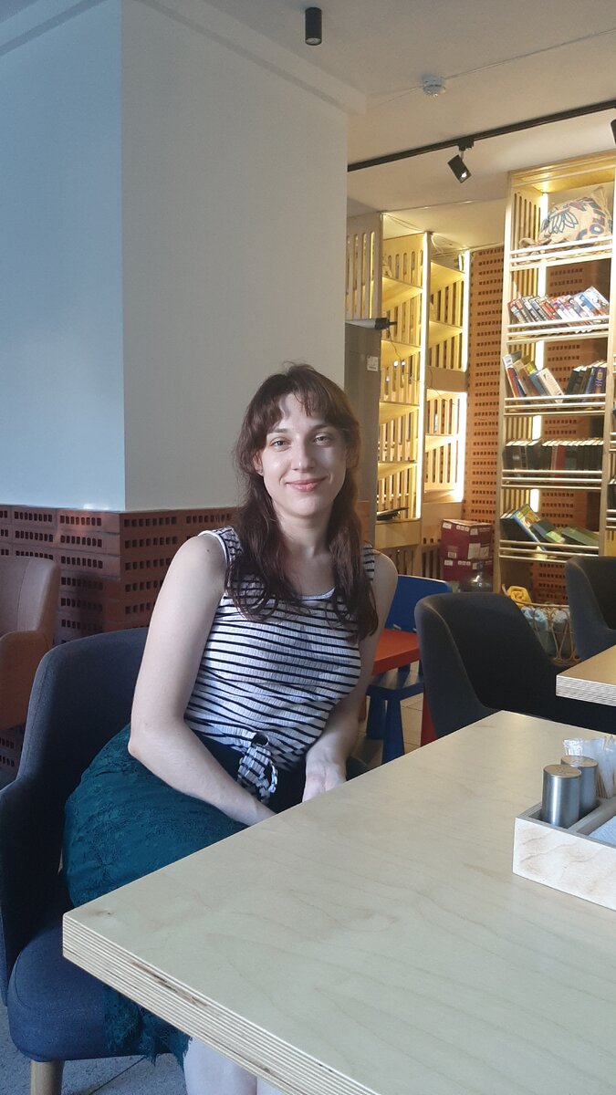 Видок в жару) на очное собеседование я надела бы другой костюм 😁