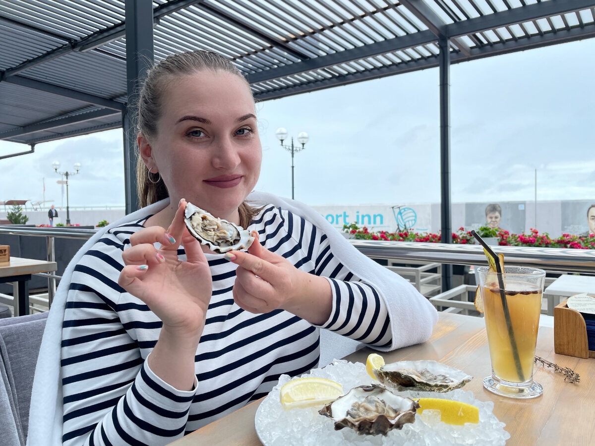 Попросила мужа сводить меня в рыбный ресторан на море. Сколько стоит ...