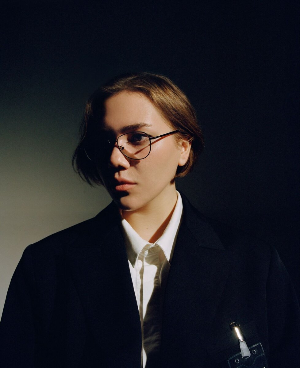 Пиджак The Óckam, рубашка Lost & Found (концепт-стор Spin4spin)