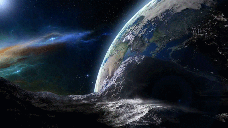 Земля с Луны кажется очень маленькой .