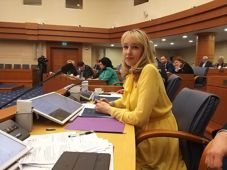 Депутат екатерина енгалычева фото