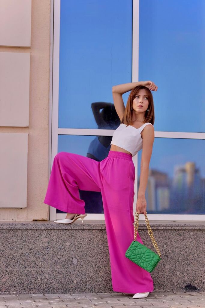 Вот знакомьтесь, это Юля :)  