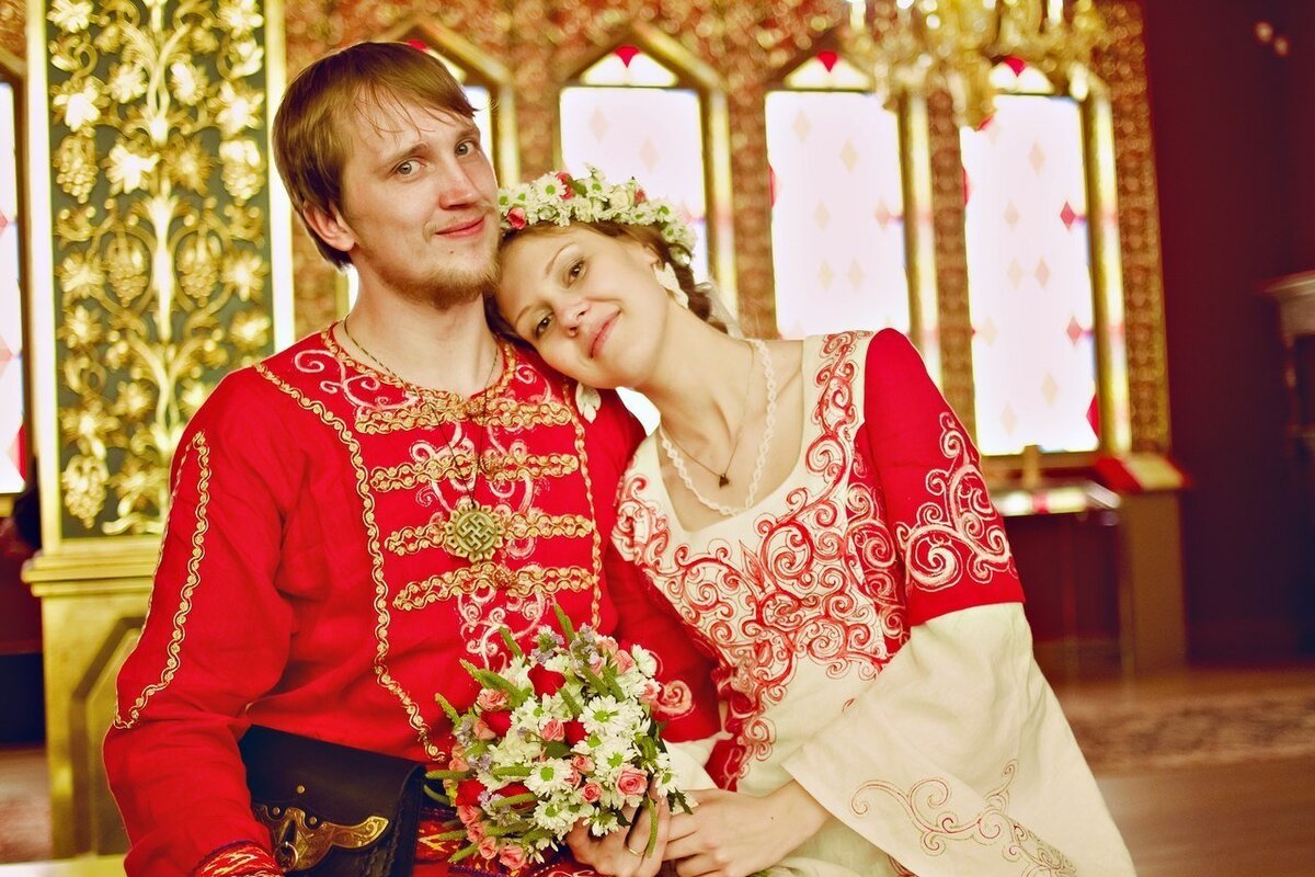 Традиционный русский свадебный наряд
