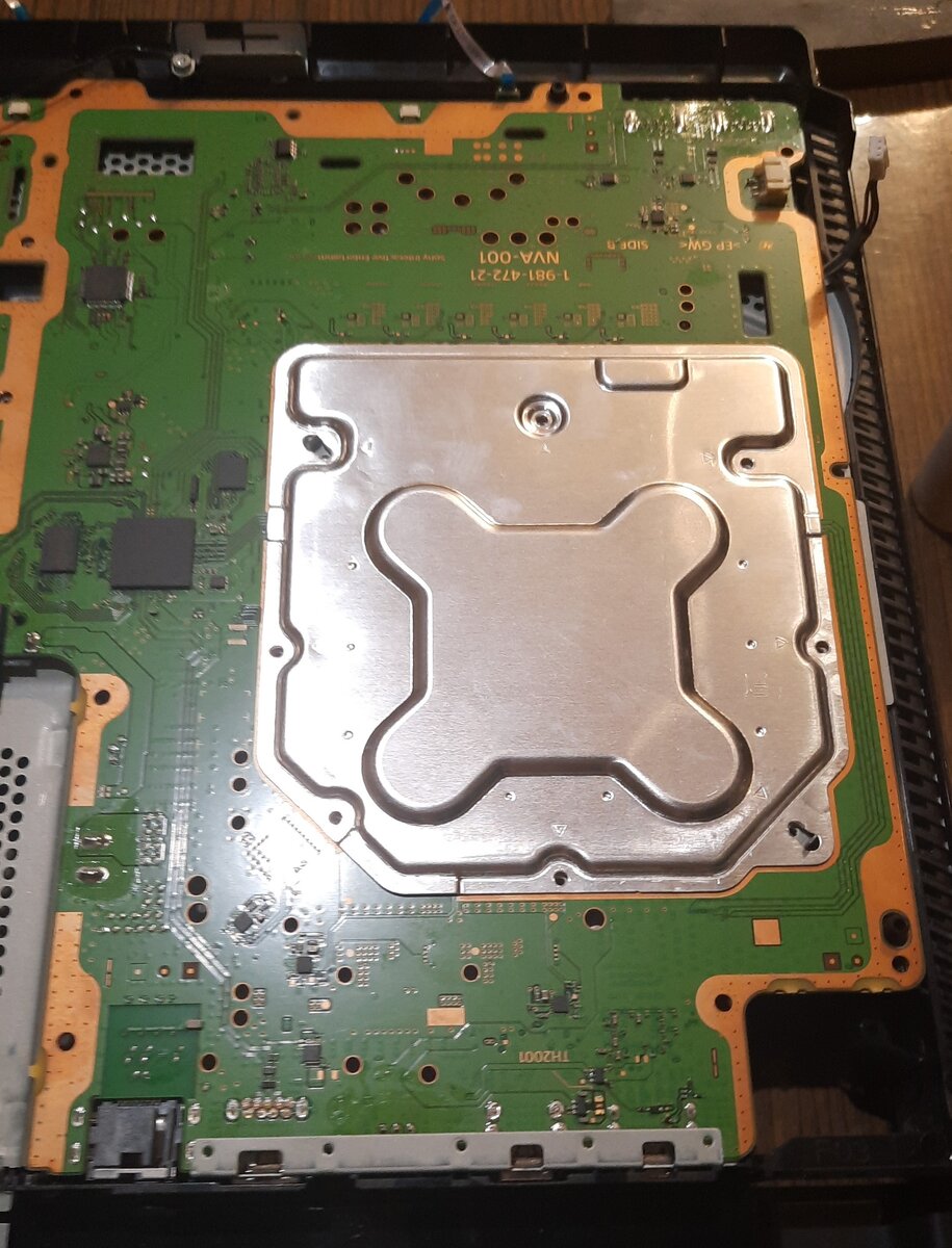 Вот она моя мученица ps4pro вторая ревизия.