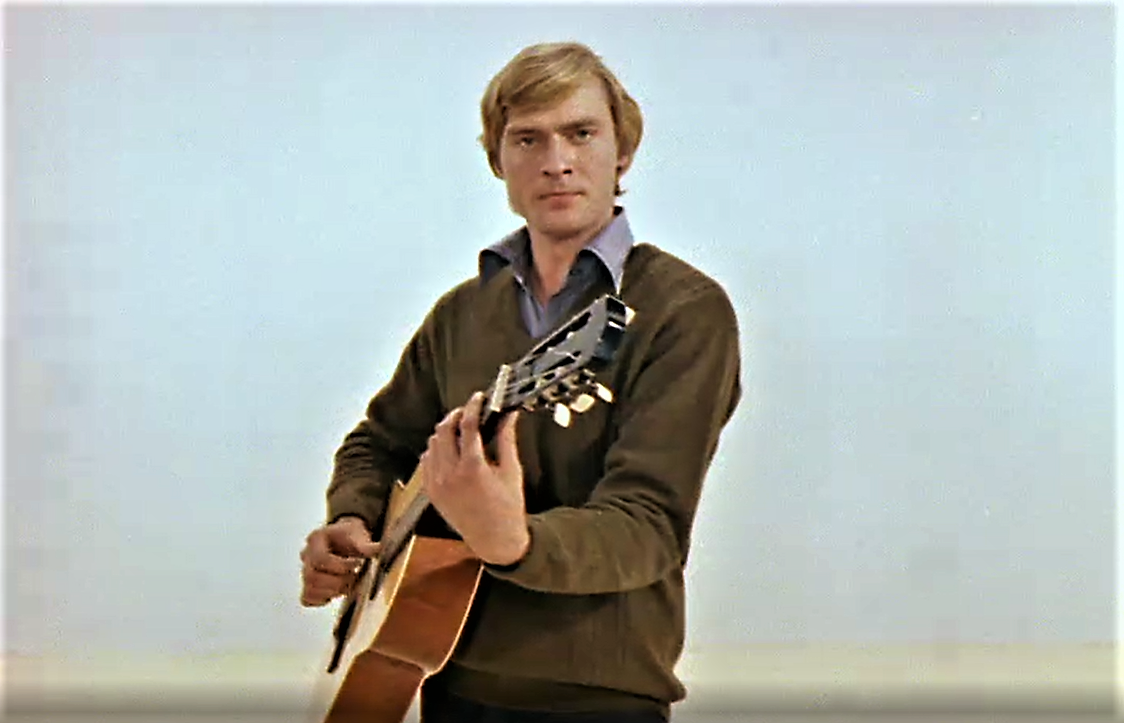 Кадр из телефильма "И это все о нем" (1977)