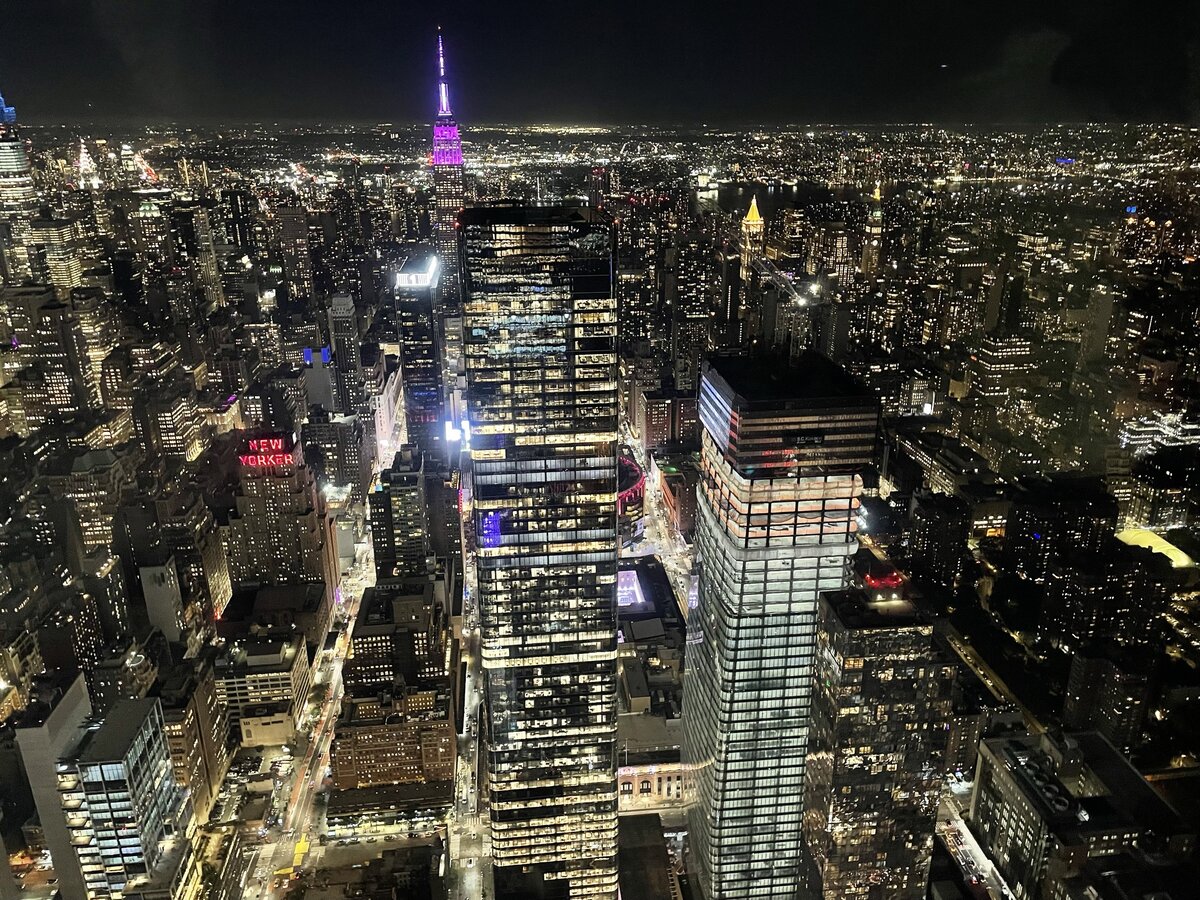 Манхэттен. Вид со смотровой площадки The Edge