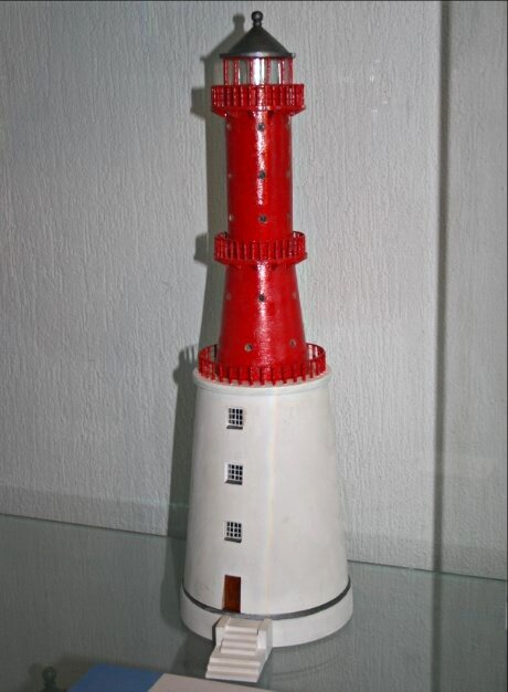 Маяк Розеве расположен на мысе Розеве, в самой северной точке Польши, на побережье Балтийского моря.