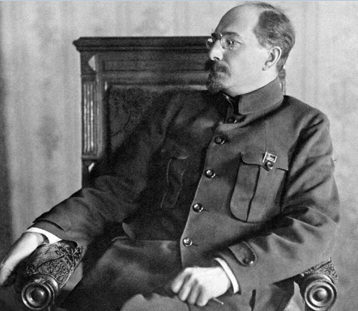 Анатолий Луначарский