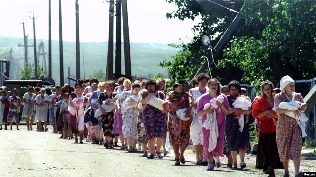 Прогрессивное человечество этого не видело и тогда. 